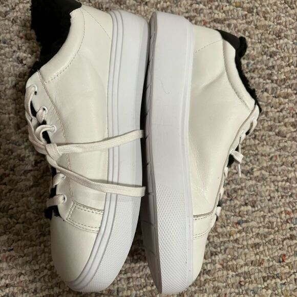 SCHUTZ Kristin Platform Sneaker White Leather Lace Up Black Low Top- Size 9.5 - Picture 10 of 12